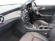 AMG CLAクラス CLA45 4MATIC ﾚｰﾀﾞｰSP　黒革 ｼｰﾄﾋｰﾀｰ 純正HDDﾅﾋﾞTV Bluetooth Bｶﾒﾗ LEDﾗｲﾄ AMGｻｽﾍﾟﾝｼｮﾝ AMG強化ﾌﾞﾚｰｷ AMGﾊﾟﾌｫｰﾏﾝｽｴｸﾞｿﾞｰｽﾄ AMGｴｱﾛ&AMG18ｲﾝﾁAW　2年保証付