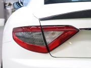 マセラティ グランツーリズモ ｽﾎﾟｰﾂ MCｵｰﾄｼﾌﾄ ｱﾙｶﾝﾀﾗPKG　ｺﾝﾋﾞ革(ﾄﾛﾌｨﾌﾞﾙｰ/ﾃｨｸﾞﾌﾞﾙｰ) ﾋｰﾀｰ ｱﾙｶﾝﾀﾗﾍｯﾄﾞﾗｲﾅｰ 純正SDﾅﾋﾞ ｸﾙｺﾝ ｶｰﾎﾞﾝｲﾝﾃﾘｱ&ﾌﾛﾝﾄｽﾎﾟｰﾗｰ ﾄﾗｲﾃﾞﾝﾄｽﾃｯﾁ ﾀﾞｳﾝｻｽ ﾌﾞﾙｰｷｬﾘﾊﾟｰ WORK製21ｲﾝﾁAW　2年保証付