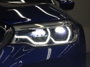 BMW Mシリーズ M5　ｲﾝﾃﾘｼﾞｪﾝﾄｾｰﾌﾃｨ 黒革 ﾍﾞﾝﾁﾚｰﾀｰ ｶｰﾎﾞﾝﾙｰﾌ Idriveﾅﾋﾞ TV 360ｶﾒﾗ harman/kardon ﾜｲﾔﾚｽﾁｬｰｼﾞﾝｸﾞ HUD Mｽﾎﾟｰﾂｽﾃｱﾘﾝｸﾞ Mｴｷｿﾞｰｽﾄｼｽﾃﾑ Mﾏﾙﾁﾌｧﾝｸｼｮﾝｼｰﾄ Mｴｱﾛ&20ｲﾝﾁﾀﾞﾌﾞﾙｽﾎﾟｰｸAW(ｽﾀｲﾘﾝｸﾞ706M)　2年保証