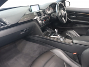 BMW Mシリーズ M4 ｸｰﾍﾟ MDCT　ｺﾝﾌｫｰﾄA ｲﾝﾃﾘｼﾞｪﾝﾄS クr革 ﾅﾋﾞTV Bluetooth Bｶﾒﾗ ﾍｯﾄﾞｱｯﾌﾟD LEDﾍｯﾄﾞﾗｲﾄ ｶｰﾎﾞﾝﾙｰﾌ ｶｰﾎﾞﾝｲﾝﾃﾘｱ Mｽﾎﾟｰﾂｽﾃｱﾘﾝｸﾞ Mﾌﾞﾙｰｷｬﾘﾊﾟｰ Mｴｱﾛ&19AW(ｽﾀｲﾘﾝｸﾞ437M)　2年保証付