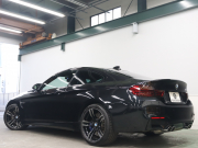 BMW Mシリーズ M4 ｸｰﾍﾟ MDCT　ｺﾝﾌｫｰﾄA ｲﾝﾃﾘｼﾞｪﾝﾄS クr革 ﾅﾋﾞTV Bluetooth Bｶﾒﾗ ﾍｯﾄﾞｱｯﾌﾟD LEDﾍｯﾄﾞﾗｲﾄ ｶｰﾎﾞﾝﾙｰﾌ ｶｰﾎﾞﾝｲﾝﾃﾘｱ Mｽﾎﾟｰﾂｽﾃｱﾘﾝｸﾞ Mﾌﾞﾙｰｷｬﾘﾊﾟｰ Mｴｱﾛ&19AW(ｽﾀｲﾘﾝｸﾞ437M)　2年保証付