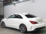 AMG CLAクラス CLA45 4MATIC AMGｱﾄﾞﾊﾞﾝｽﾄﾞ&ﾚｰﾀﾞｰSP　AMGﾊﾟﾌｫｰﾏﾝｽｼｰﾄ 黒革 ｼｰﾄﾋｰﾀｰ 純正HDDﾅﾋﾞTV Bluetooth Carplay Bｶﾒﾗ LEDﾊｲﾊﾟﾌｫｰﾏﾝｽﾍｯﾄﾞﾗｲﾄ AMGﾊﾟﾌｫｰﾏﾝｽEX AMGｻｽﾍﾟﾝｼｮﾝ  AMGｴｱﾛ&18ｲﾝﾁAW　2年保証付