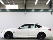 BMW Mシリーズ M3 MDCT　Mｻｽﾍﾟﾝｼｮﾝ ｺﾝﾌｫｰﾄA ｲﾝﾃﾘｼﾞｪﾝﾄS 赤革 ﾅﾋﾞTV Bluetooth Bｶﾒﾗ HUD LEDﾍｯﾄﾞﾗｲﾄ ｶｰﾎﾞﾝﾙｰﾌ ｶｰﾎﾞﾝｲﾝﾃﾘｱ Mｽﾎﾟｰﾂｽﾃｱﾘﾝｸﾞ Mｽﾎﾟｰﾂｴｷｿﾞｰｽﾄｼｽﾃﾑ Mﾌﾞﾙｰｷｬﾘﾊﾟｰ Mｴｱﾛ&19AW(ｽﾀｲﾘﾝｸﾞ437M)　2年保証付
