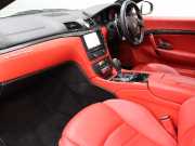 マセラティ グランツーリズモ ｽﾎﾟｰﾂ MCｵｰﾄｼﾌﾄ　赤革 ｼｰﾄﾋｰﾀｰ 純正SDﾅﾋﾞ ﾌﾙｾｸﾞ Bｶﾒﾗ ｷｾﾉﾝﾍｯﾄﾞﾗｲﾄ ﾏﾙﾁﾌｧﾝｸｼｮﾝｽﾃｱﾘﾝｸﾞ ｶｰﾎﾞﾝｲﾝﾃﾘｱﾄﾘﾑ ｱﾅﾛｸﾞｸﾛｯｸ ﾏｯﾄﾞﾚｯﾄﾞｷｬﾘﾊﾟｰ 純正MC20ｲﾝﾁAW　2年保証付