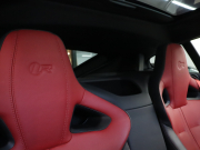 ジャガー Fタイプ Rｸｰﾍﾟ AWD ｴｸｽﾃﾘｱｽﾎﾟｰﾂﾃﾞｻﾞｲﾝﾊﾟｯｸ&ﾌﾞﾗｯｸﾊﾟｯｸ　赤/黒革 ｶﾞﾗｽﾙｰﾌ 純正ﾅﾋﾞ MERIDIANｻﾗｳﾝﾄﾞ F/Bｶﾒﾗ ｶｰﾎﾞﾝｲﾝﾃｱﾘﾄﾘﾑ ｴｸﾞｿﾞｰｽﾄｼｽﾃﾑ ｶｰﾎﾞﾝｾﾗﾐｯｸﾌﾞﾚｰｷ  ｲｴﾛｰｷｬﾘﾊﾟｰ 純正20ｲﾝﾁｽﾄｰﾝAW　2年保証付