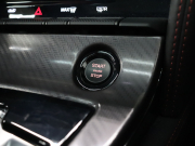 ジャガー Fタイプ Rｸｰﾍﾟ AWD ｴｸｽﾃﾘｱｽﾎﾟｰﾂﾃﾞｻﾞｲﾝﾊﾟｯｸ&ﾌﾞﾗｯｸﾊﾟｯｸ　赤/黒革 ｶﾞﾗｽﾙｰﾌ 純正ﾅﾋﾞ MERIDIANｻﾗｳﾝﾄﾞ F/Bｶﾒﾗ ｶｰﾎﾞﾝｲﾝﾃｱﾘﾄﾘﾑ ｴｸﾞｿﾞｰｽﾄｼｽﾃﾑ ｶｰﾎﾞﾝｾﾗﾐｯｸﾌﾞﾚｰｷ  ｲｴﾛｰｷｬﾘﾊﾟｰ 純正20ｲﾝﾁｽﾄｰﾝAW　2年保証付