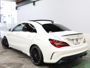 AMG CLAクラス CLA45 4MATIC ﾚｰﾀﾞｰSP　黒革 ｼｰﾄﾋｰﾀｰ 純正HDDﾅﾋﾞTV Bluetooth Carplay Bｶﾒﾗ LEDﾊｲﾊﾟﾌｫｰﾏﾝｽﾍｯﾄﾞﾗｲﾄ AMGｻｽﾍﾟﾝｼｮﾝ AMG強化ﾌﾞﾚｰｷ AMGｽﾎﾟｰﾂｽﾃｱﾘﾝｸﾞ  AMGｴｱﾛ&19ｲﾝﾁAW　2年保証付