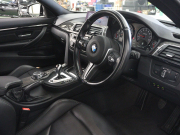 BMW Mシリーズ M4 ｸｰﾍﾟ MDCT　Mｻｽﾍﾟﾝｼｮﾝ ｺﾝﾌｫｰﾄA ｲﾝﾃﾘｼﾞｪﾝﾄS 黒革 ﾅﾋﾞTV Bluetooth Bｶﾒﾗ HUD LEDﾍｯﾄﾞﾗｲﾄ ｶｰﾎﾞﾝﾙｰﾌ ｶｰﾎﾞﾝｲﾝﾃﾘｱ Mｽﾎﾟｰﾂｽﾃｱﾘﾝｸﾞ Mﾌﾞﾙｰｷｬﾘﾊﾟｰ Mｴｱﾛ&19AW(ｽﾀｲﾘﾝｸﾞ437M)　2年保証付