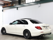 AMG Eクラス E43 4MATIC ｴｸｽｸﾙｰｼﾌﾞ&ﾚｰﾀﾞｰSP　ﾍﾞｰｼﾞｭ革 ﾍﾞﾝﾁﾚｰﾀｰ ﾋｰﾀｰ ﾘﾗｸｾﾞｰｼｮﾝ機能 ﾀﾞｲﾅﾐｯｸｼｰﾄ ﾊﾟﾉﾗﾏSR 純正ﾅﾋﾞTV ﾌﾞﾙﾒｽﾀｰS 360ｶﾒﾗ HUD Carplay AMGｽﾎﾟｰﾂｻｽﾍﾟﾝｼｮﾝ AMGｴｸﾞｿﾞｰｽﾄ AMGｴｱﾛ&20ｲﾝﾁAW 2年保証付