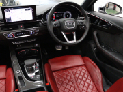 アウディ S4 ｱﾊﾞﾝﾄ ﾍﾞｰｽｸﾞﾚｰﾄﾞ ﾊﾟｰｸｱｼｽﾄPKG　赤革 ﾋｰﾀｰ MMIﾅﾋﾞ 360ｶﾒﾗ Carplay ACC ﾜｲﾔﾚｽﾁｬｰｼﾞﾝｸﾞ ﾏﾄﾘｸｽLEDﾍｯﾄﾞﾗｲﾄ ｶｰﾎﾞﾝｲﾝﾃﾘｱﾄﾘﾑ Sﾊﾞﾝﾊﾟｰ 自動Rｹﾞｰﾄ&ﾊﾝｽﾞﾌﾘｰA 純正ｴｱﾛ&19ｲﾝﾁAW　2年保証