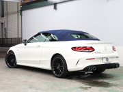 AMG Cクラス C43 4MATIC ｶﾌﾞﾘｵﾚ AMGｱﾄﾞﾊﾞﾝｽﾄﾞ&ﾚｰﾀﾞｰSP　白革 ｴｱｽｶｰﾌ 青幌 純正ﾅﾋﾞTV ﾌﾞﾙﾒｽﾀｰS ﾍｯﾄﾞｱｯﾌﾟD ACC Bluetoothｵｰﾃﾞｨｵ AMGｽﾃｱﾘﾝｸﾞ AMGｴｸﾞｿﾞｰｽﾄｼｽﾃﾑ AMGｴｱﾛ&19ｲﾝﾁAW　2年保証