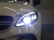 AMG Cクラス C43 4MATIC ｶﾌﾞﾘｵﾚ AMGｱﾄﾞﾊﾞﾝｽﾄﾞ&ﾚｰﾀﾞｰSP　白革 ｴｱｽｶｰﾌ 青幌 純正ﾅﾋﾞTV ﾌﾞﾙﾒｽﾀｰS ﾍｯﾄﾞｱｯﾌﾟD ACC Bluetoothｵｰﾃﾞｨｵ AMGｽﾃｱﾘﾝｸﾞ AMGｴｸﾞｿﾞｰｽﾄｼｽﾃﾑ AMGｴｱﾛ&19ｲﾝﾁAW　2年保証