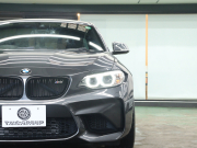 BMW Mシリーズ M2 ﾍﾞｰｽｸﾞﾚｰﾄﾞ 6速MT　ｺﾝﾌｫｰﾄA ｲﾝﾃﾘｼﾞｪﾝﾄS 黒革 ﾋｰﾀｰ 純正ﾅﾋﾞTV Bｶﾒﾗ Bluetoothｵｰﾃﾞｨｵ ｶｰﾎﾞﾝｲﾝﾃﾘｱﾄﾘﾑ ｴｷｿﾞｰｽﾄﾃｰﾙﾊﾟｲﾌﾟ Mﾌﾞﾙｰｷｬﾘﾊﾟｰ Mｴｱﾛ&19ｲﾝﾁAW　2年保証