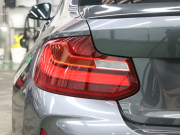 BMW Mシリーズ M2 ﾍﾞｰｽｸﾞﾚｰﾄﾞ 6速MT　ｺﾝﾌｫｰﾄA ｲﾝﾃﾘｼﾞｪﾝﾄS 黒革 ﾋｰﾀｰ 純正ﾅﾋﾞTV Bｶﾒﾗ Bluetoothｵｰﾃﾞｨｵ ｶｰﾎﾞﾝｲﾝﾃﾘｱﾄﾘﾑ ｴｷｿﾞｰｽﾄﾃｰﾙﾊﾟｲﾌﾟ Mﾌﾞﾙｰｷｬﾘﾊﾟｰ Mｴｱﾛ&19ｲﾝﾁAW　2年保証