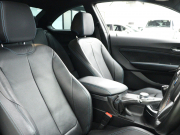 BMW Mシリーズ M2 ﾍﾞｰｽｸﾞﾚｰﾄﾞ 6速MT　ｺﾝﾌｫｰﾄA ｲﾝﾃﾘｼﾞｪﾝﾄS 黒革 ﾋｰﾀｰ 純正ﾅﾋﾞTV Bｶﾒﾗ Bluetoothｵｰﾃﾞｨｵ ｶｰﾎﾞﾝｲﾝﾃﾘｱﾄﾘﾑ ｴｷｿﾞｰｽﾄﾃｰﾙﾊﾟｲﾌﾟ Mﾌﾞﾙｰｷｬﾘﾊﾟｰ Mｴｱﾛ&19ｲﾝﾁAW　2年保証