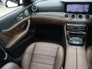 AMG Eクラス E53 4MATIC+ ｴｸｽｸﾙｰｼﾌﾞ& ﾚｰﾀﾞｰSP　後期 ISG搭載  茶革 ﾍﾞﾝﾁﾚｰﾀｰ ｼｰﾄﾋｰﾀｰﾌﾟﾗｽ  ﾅﾋﾞTV CarPlay ﾌﾞﾙﾒｽﾀｰS  HUD 360ｶﾒﾗ ﾜｲﾔﾚｽﾁｬｰｼﾞﾝｸﾞ ﾏﾙﾁﾋﾞｰﾑLEDﾍｯﾄﾞﾗｲﾄ AMGﾄﾞﾗｲﾌﾞｺﾝﾄﾛｰﾙｽｲｯﾁ AMGｴｱﾛ&20AW　2年保証