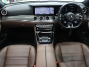 AMG Eクラス E53 4MATIC+ ｴｸｽｸﾙｰｼﾌﾞ& ﾚｰﾀﾞｰSP　後期 ISG搭載  茶革 ﾍﾞﾝﾁﾚｰﾀｰ ｼｰﾄﾋｰﾀｰﾌﾟﾗｽ  ﾅﾋﾞTV CarPlay ﾌﾞﾙﾒｽﾀｰS  HUD 360ｶﾒﾗ ﾜｲﾔﾚｽﾁｬｰｼﾞﾝｸﾞ ﾏﾙﾁﾋﾞｰﾑLEDﾍｯﾄﾞﾗｲﾄ AMGﾄﾞﾗｲﾌﾞｺﾝﾄﾛｰﾙｽｲｯﾁ AMGｴｱﾛ&20AW　2年保証
