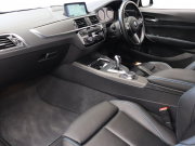 BMW Mシリーズ M2 ﾍﾞｰｽｸﾞﾚｰﾄﾞ　後期LCI ｺﾝﾌｫｰﾄA ｲﾝﾃﾘｼﾞｪﾝﾄS 黒革 純正idriveﾅﾋﾞ Bｶﾒﾗ LEDﾍｯﾄﾞﾗｲﾄ ｶｰﾎﾞﾝｲﾝﾃﾘｱ ﾃﾞｭｱﾙｴｷｿﾞｰｽﾄﾃｰﾙﾊﾟｲﾌﾟ Mｽﾎﾟｰﾂｽﾃｱﾘﾝｸﾞ Mﾌﾞﾚｰｷｷｬﾘﾊﾟｰ Mｴｱﾛ&19ｲﾝﾁAW　2年保証付