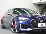 アウディ RS5 ｽﾎﾟｰﾂﾊﾞｯｸ ﾍﾞｰｽｸﾞﾚｰﾄﾞ RSﾃﾞｻﾞｲﾝ&ｱｼｽﾀﾝｽPKG　黒革 ﾋｰﾀｰ ﾊﾟﾉﾗﾏSR MMIﾅﾋﾞ TV Bang&Olufsen 360ｶﾒﾗ ｶｰﾎﾞﾝｲﾝﾃﾘｱ RSｽﾎﾟｰﾂEX ﾚｯﾄﾞｷｬﾘﾊﾟｰ RS20ｲﾝﾁAW　2年保証付