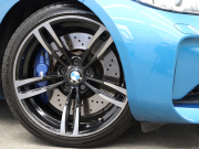 BMW Mシリーズ M2 3.0 6速MT　ｲﾝﾃﾘｼﾞｪﾝﾄｾｰﾌﾃｨ 車線逸脱防止 衝突警告/歩行者警告 黒革 純正HDDﾅﾋﾞ BTｵｰﾃﾞｨｵ&TEL Bｶﾒﾗ Mｴｱﾛ&19ｲﾝﾁAW ｶｰﾎﾞﾝｲﾝﾃﾘｱ　2年保証付