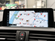 BMW Mシリーズ M2 3.0 6速MT　ｲﾝﾃﾘｼﾞｪﾝﾄｾｰﾌﾃｨ 車線逸脱防止 衝突警告/歩行者警告 黒革 純正HDDﾅﾋﾞ BTｵｰﾃﾞｨｵ&TEL Bｶﾒﾗ Mｴｱﾛ&19ｲﾝﾁAW ｶｰﾎﾞﾝｲﾝﾃﾘｱ　2年保証付