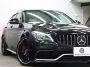 AMG Cクラス C63s ｽﾃｰｼｮﾝﾜｲｺﾞﾝ ｴｸｽｸﾙｰｼﾌﾞ&ﾚｰﾀﾞｰSP　黒/白革 ﾊﾟﾉﾗﾏSR 純正ﾅﾋﾞTV ﾌﾞﾙﾒｽﾀｰS Bｶﾒﾗ ACC AMGﾊﾟﾌｫｰﾏﾝｽｽﾃｱﾘﾝｸﾞ AMGﾊﾟﾌｫｰﾏﾝｽEX AMGﾊﾟﾌｫｰﾏﾝｽｼｰﾄ AMGﾚｯﾄﾞｷｬﾘﾊﾟｰ AMGｴｱﾛ&19ｲﾝﾁAW　2年保証付