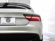 アウディ RS7 ﾊﾟﾌｫｰﾏﾝｽ ｱｼｽﾀﾝｽ&RSﾃﾞｻﾞｲﾝPKG　ACC LKA BSM 黒革RSｽﾎﾟｰﾂｼｰﾄ ｻﾝﾙｰﾌ 純正MMIﾅﾋﾞ ﾌﾙｾｸﾞ 360ｶﾒﾗ BOSEｻｳﾝﾄﾞ RSﾃﾞｻﾞｲﾝｴｱﾛ&21ｲﾝﾁAW LEDﾗｲﾄ　2年保証付