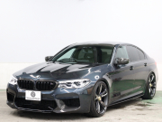 BMW Mシリーズ M5 Edition MISSION IMPOSSIBLE　限定車 ACC ｺﾝﾌｫｰﾄA ｲﾝﾃﾘｼﾞｪﾝﾄS 黒革 ﾍﾞﾝﾁﾚｰﾀｰ ｱﾙｶﾝﾀﾗﾙｰﾌ 純正ﾅﾋﾞTV harman/kardon 360ｶﾒﾗ HUD MｽﾎﾟｰﾂEX Mﾊﾟﾌｫｰﾏﾝｽｶｰﾎﾞﾝｽﾀｲﾘﾝｸﾞ ACShnitzer21ｲﾝﾁAW　2年保証