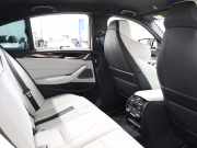 BMW Mシリーズ M5 ﾍﾞｰｽｸﾞﾚｰﾄﾞ ｺﾝﾌｫｰﾄPKG ﾌﾙﾚｻﾞｰﾒﾘﾉｲﾝﾃﾘｱ　ACC ｺﾝﾌｫｰﾄA ｲﾝﾃﾘｼﾞｪﾝﾄS 白/黒革 ﾍﾞﾝﾁﾚｰﾀｰ ｱﾙｶﾝﾀﾗﾙｰﾌ 純正ﾅﾋﾞTV harman/kardon 360ｶﾒﾗ HUD Mｴｷｿﾞｰｽﾄ Mﾏﾙﾁﾌｧﾝｸｼｮﾝｼｰﾄ 純正ｴｱﾛ&20ｲﾝﾁAW　2年保証
