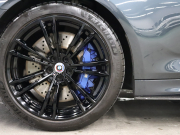 BMW Mシリーズ M5 ﾍﾞｰｽｸﾞﾚｰﾄﾞ ｺﾝﾌｫｰﾄPKG ﾌﾙﾚｻﾞｰﾒﾘﾉｲﾝﾃﾘｱ　ACC ｺﾝﾌｫｰﾄA ｲﾝﾃﾘｼﾞｪﾝﾄS 白/黒革 ﾍﾞﾝﾁﾚｰﾀｰ ｱﾙｶﾝﾀﾗﾙｰﾌ 純正ﾅﾋﾞTV harman/kardon 360ｶﾒﾗ HUD Mｴｷｿﾞｰｽﾄ Mﾏﾙﾁﾌｧﾝｸｼｮﾝｼｰﾄ 純正ｴｱﾛ&20ｲﾝﾁAW　2年保証