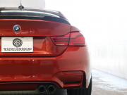 BMW Mシリーズ M4 ｸｰﾍﾟ MDCT　後期LCI ｺﾝﾌｫｰﾄA ｲﾝﾃﾘｼﾞｪﾝﾄS 黒革 ﾅﾋﾞTV hrman/kardon Bｶﾒﾗ HUD  ｶｰﾎﾞﾝｲﾝﾃﾘｱ&ﾙｰﾌ H&Rｽﾌﾟﾘﾝｸﾞ Mﾌﾞﾙｰｷｬﾘﾊﾟｰ Mｽﾎﾟｰﾂﾚｻﾞｰｽﾃｱﾘﾝｸﾞ Mｴｱﾛ&19AW(ｽﾀｲﾘﾝｸﾞ437M)　2年保証