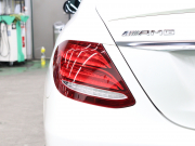 AMG Eクラス E43 4MATIC ｴｸｽｸﾙｰｼﾌﾞ&ﾚｰﾀﾞｰSP　黒革 ﾍﾞﾝﾁﾚｰﾀｰ ﾋｰﾀｰ ﾘﾗｸｾﾞｰｼｮﾝ機能 ﾀﾞｲﾅﾐｯｸｼｰﾄ ﾊﾟﾉﾗﾏSR 純正ﾅﾋﾞTV ﾌﾞﾙﾒｽﾀｰS 360ｶﾒﾗ HUD Carplay AMGｽﾎﾟｰﾂｻｽﾍﾟﾝｼｮﾝ AMGｴｸﾞｿﾞｰｽﾄ AMGｴｱﾛ&20ｲﾝﾁAW 2年保証