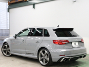 アウディ RS3 ｽﾎﾟｰﾂﾊﾞｯｸ RSﾃﾞｻﾞｲﾝﾊﾟｯｹｰｼﾞ　後期最終ﾓﾃﾞﾙ ﾏｸﾞﾈﾃｨｯｸﾗｲﾄﾞｻｽﾍﾟﾝｼｮﾝ 黒革 MMIﾅﾋﾞ TV Bang&Olufsenｻｳﾝﾄﾞ Carplay ﾏﾄﾘｸｽLEDﾍｯﾄﾞﾗｲﾄ RSｽﾃｱﾘﾝｸﾞ RSｴｱﾛ&19ｲﾝﾁAW　2年保証