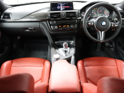 BMW Mシリーズ M4 ｸｰﾍﾟ MDCT　ｺﾝﾌｫｰﾄA ｲﾝﾃﾘｼﾞｪﾝﾄS 赤革 ﾅﾋﾞTV Bluetoothｵｰﾃﾞｨｵ ﾊﾞｯｸｶﾒﾗ ﾍｯﾄﾞｱｯﾌﾟﾃﾞｨｽﾌﾟﾚｲ LEDﾍｯﾄﾞﾗｲﾄ ｶｰﾎﾞﾝﾙｰﾌ ｶｰﾎﾞﾝｲﾝﾃﾘｱ Mｽﾎﾟｰﾂｽﾃｱﾘﾝｸﾞ Mﾌﾞﾙｰｷｬﾘﾊﾟｰ Mｴｱﾛ&19AW(ｽﾀｲﾘﾝｸﾞ437M)　2年保証付