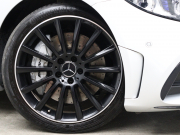 AMG Cクラス C43 4MATIC ｴｸｽｸﾙｰｼﾌﾞ&ﾚｰﾀﾞｰSP　後期 黒革 ﾊﾟﾉﾗﾏSR MBUXﾅﾋﾞTV ﾌﾞﾙﾒｽﾀｰS Bｶﾒﾗ ﾍｯﾄﾞｱｯﾌﾟD ACC 自動Rｹﾞｰﾄ AMGｴｸﾞｿﾞｰｽﾄｼｽﾃﾑ AMGｷｬﾘﾊﾟｰ AMGｴｱﾛ&19ｲﾝﾁAW　2年保証
