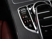 AMG Cクラス C43 4MATIC ｶﾌﾞﾘｵﾚ ﾚｰﾀﾞｰｾｰﾌﾃｲPKG　後期ﾓﾃﾞﾙ ｸﾗﾝﾍﾞﾘｰﾚｻﾞｰ ｴｱｽｶｰﾌ 紺幌 MBUXﾅﾋﾞTV ﾌﾞﾙﾒｽﾀｰｻｳﾝﾄﾞ ﾍｯﾄﾞｱｯﾌﾟﾃﾞｨｽﾌﾟﾚｲ ﾏﾙﾁﾋﾞｰﾑLED AMGｴｷｿﾞｰｽﾄｼｽﾃﾑ AMGｴｱﾛ&19ｲﾝﾁAW　2年保証