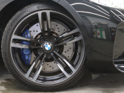 BMW Mシリーズ M2 ﾍﾞｰｽｸﾞﾚｰﾄﾞ　ｺﾝﾌｫｰﾄA ｲﾝﾃﾘｼﾞｪﾝﾄS 黒革 純正idriveﾅﾋﾞ ﾊﾞｯｸｶﾒﾗ ｶｰﾎﾞﾝｲﾝﾃﾘｱ ﾃﾞｭｱﾙｴｷｿﾞｰｽﾄﾃｰﾙﾊﾟｲﾌﾟ Mｽﾎﾟｰﾂｽﾃｱﾘﾝｸﾞ Mﾌﾞﾚｰｷｷｬﾘﾊﾟｰ Mｴｱﾛ&19ｲﾝﾁAW(ｽﾀｲﾘﾝｸﾞ437M)　2年保証付
