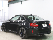 BMW Mシリーズ M2 ﾍﾞｰｽｸﾞﾚｰﾄﾞ　ｺﾝﾌｫｰﾄA ｲﾝﾃﾘｼﾞｪﾝﾄS 黒革 純正idriveﾅﾋﾞ ﾊﾞｯｸｶﾒﾗ ｶｰﾎﾞﾝｲﾝﾃﾘｱ ﾃﾞｭｱﾙｴｷｿﾞｰｽﾄﾃｰﾙﾊﾟｲﾌﾟ Mｽﾎﾟｰﾂｽﾃｱﾘﾝｸﾞ Mﾌﾞﾚｰｷｷｬﾘﾊﾟｰ Mｴｱﾛ&19ｲﾝﾁAW(ｽﾀｲﾘﾝｸﾞ437M)　2年保証付