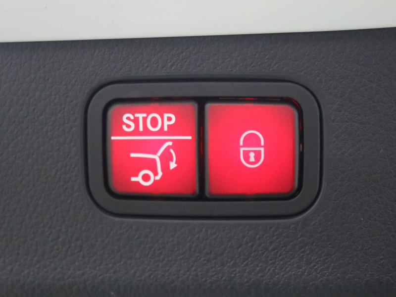 AMG C43 4MATIC ステーションワゴン入庫！走りと実用性を兼ね備えたAMGモデル