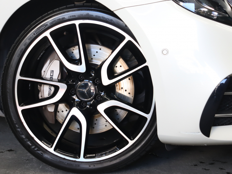 AMG E53 4MATIC+入庫!直6ターボ+モーター搭載のラグジュアリースポーツ