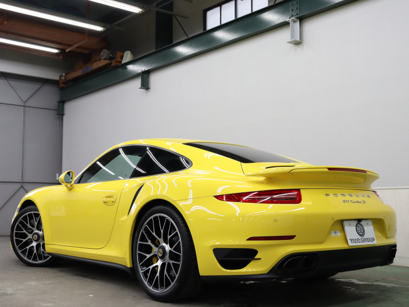 ポルシェ 911 ターボS｜正規ディーラー車・スポーツクロノPKG搭載