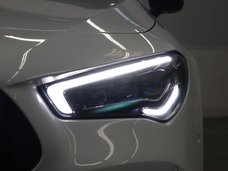 AMG CLA45S｜パフォーマンスPKG搭載の上質コンパクトAMG