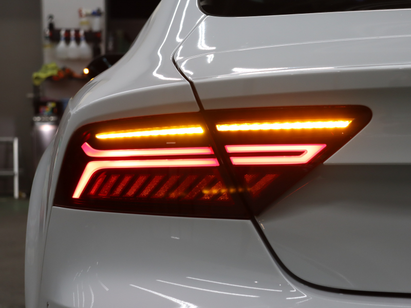 アウディ RS7｜ラグジュアリーとパフォーマンスを兼ね備えた一台