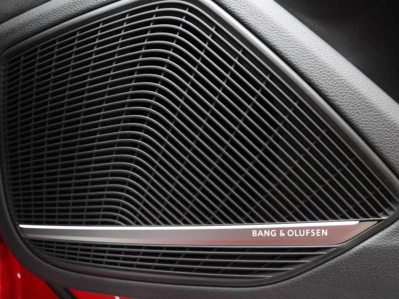 アウディ RS5 クーペ｜450ps V6ターボ＋クワトロで圧倒的走行性能