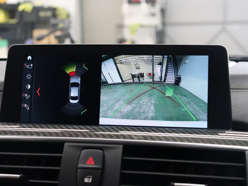BMW M3セダン 431psの走りと実用性を備えた後期LCIモデル